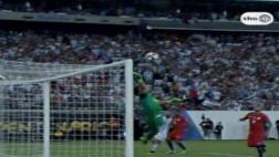 Argentina vs. Chile: la espectacular tapada de Claudio Bravo