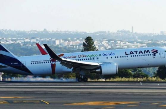Descartan emergencia en avión de Latam que aterrizó en Madrid