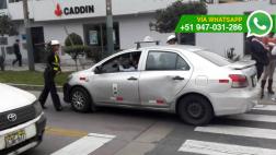 Taxista pasó por encima de mujer policía cuando era intervenido