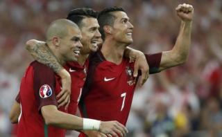 Portugal ganó 5-3 a Polonia en penales y avanzó a semifinales