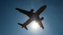 ¿Cómo funciona el wifi en los aviones y por qué es tan malo?