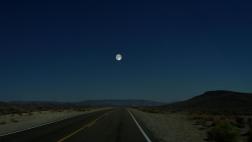 Así se vería el cielo si reemplazáramos a la Luna por planetas