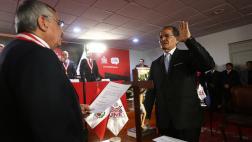 Raúl Chanamé juró como nuevo miembro del pleno del JNE