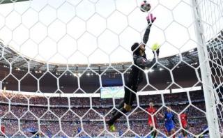Euro: Rui Patricio evitó gol a Griezmann de forma sensacional