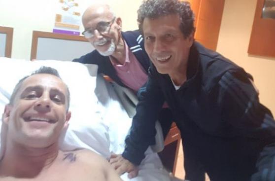 Julinho se fracturó en el homenaje a César Cueto y será operado