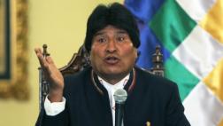 Evo tilda de "racismo" el bloqueo de Chile a su canciller