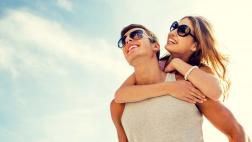 ¿Solas o con pareja? Estudio dice quiénes son más felices