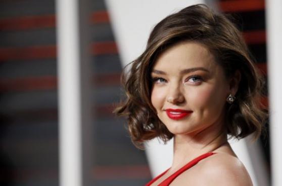 Miranda Kerr se comprometió con el creador de Snapchat