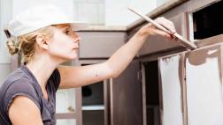 Pinta los gabinetes de tu cocina en 5 sencillos pasos