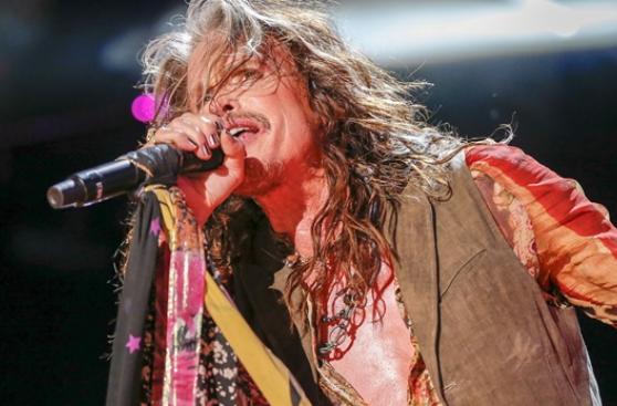 Steven Tyler se aleja de Aerosmith y se lanza como solista