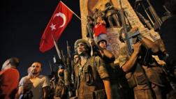 Turquía: Denuncian torturas a detenidos por golpe fallido