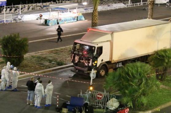 ¿Qué hace que la gente cometa asesinatos masivos?