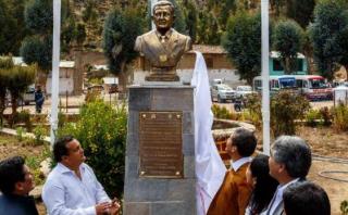 Somos libres: presidentes de mármol, bronce y concreto