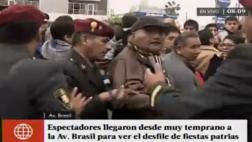 Gran Parada Militar: desorden en el ingreso a las tribunas