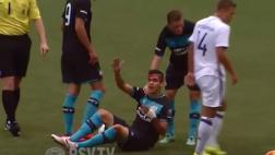 Beto da Silva salió ensangrentado en amistoso del Jong PSV