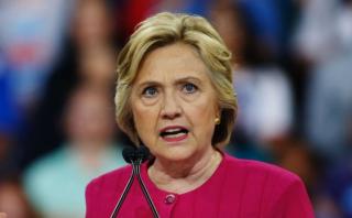 La acciones cayeron por investigación del FBI a Hillary Clinton