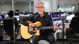 Marcelo Moura de Virus en sesión acústica desde "El Comercio"