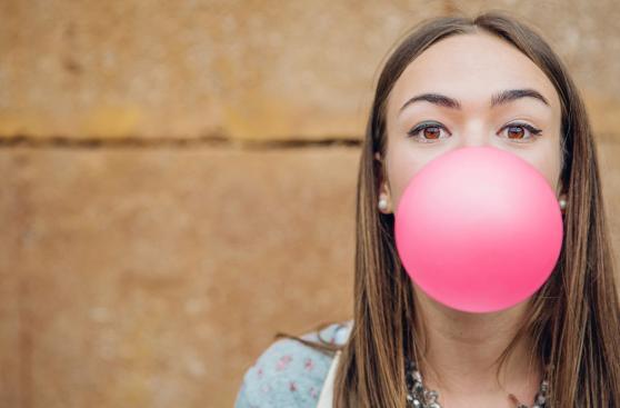 ¿Qué sucede cuando nos tragamos un chicle?
