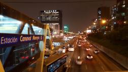 Metropolitano: bus malogrado en San Isidro genera congestión