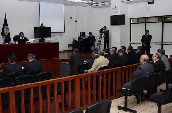 Poder Judicial absolvió a exmandos militares en Caso Global CST