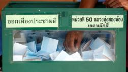 Tailandia aprueba la Constitución hecha por los militares