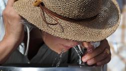 ¿Por qué el agua fría es lo mejor para calmar la sed?