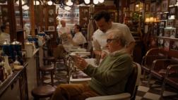 Mira el avance de la serie de TV de Woody Allen y Miley Cyrus