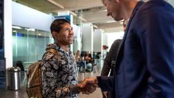 Edison Flores llegó a Aalborg BK para pasar exámenes médicos