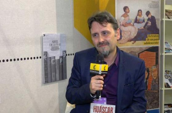 "Me gustaría que mi novela pueda unir a chilenos y peruanos"