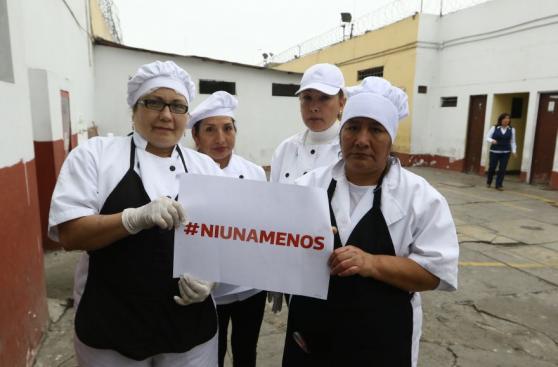 #NiUnaMenos: ministra Pérez Tello e internas se unieron a causa