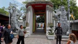La cadena de atentados en Tailandia espanta a 200 mil turistas