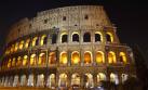 Turistas escalan el Coliseo de Roma y lo muestran en YouTube