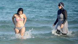 Francia: Detienen a cinco personas por pelea sobre "burkinis"