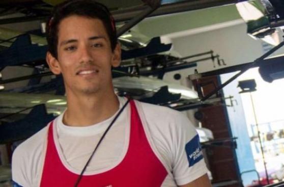 León pide apasionarse por el deporte y dejar los realities