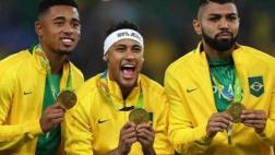 Pelé y Usain Bolt felicitan a Brasil por su oro olímpico