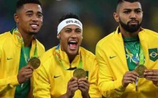 Pelé y Usain Bolt felicitan a Brasil por su oro olímpico