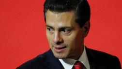 México: Presidente Peña Nieto habría plagiado 28% de su tesis