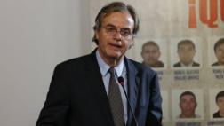 Búsqueda implacable, por Federico Salazar