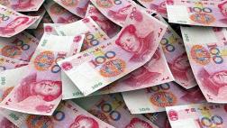China estudiaría opciones para respaldar yuan y frenar salidas