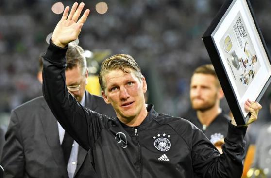Schweinsteiger se despidió entre lágrimas de selección alemana
