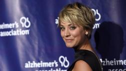 Kaley Cuoco sorprende con 'topless'en Snapchat