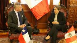 Presidenta del Congreso se reunió con embajador de Chile
