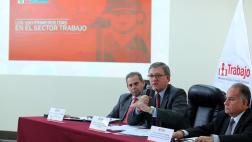 Ministro de Trabajo descarta que EsSalud se adscriba al Minsa