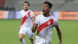 Perú venció 2-1 a Ecuador en el Nacional por las Eliminatorias