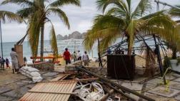 México: Huracán Newton deja dos muertos y se dirige a EE.UU.