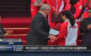 Kuczynski condecoró a peruanos que participaron en Río 2016
