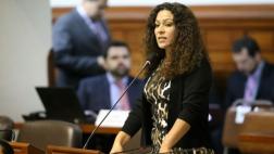 Cecilia Chacón: Gobierno continúa con funcionarios ineficientes