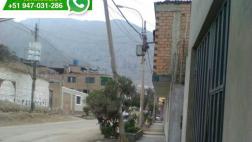 Poste está a punto de caer en Independencia, denuncian vecinos
