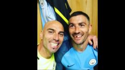 Jugador del City perdió diente en el Derbi de Manchester