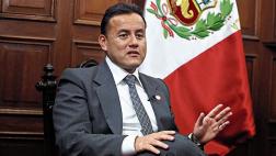 Richard Acuña: “Todo se reparte entre el Apra y el fujimorismo”